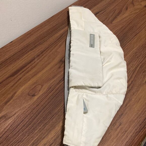 Vintage Versace Jeans Couture White Nylon Unisex Padded Fanny Pack on Web Belt. - Picture 2 of 12